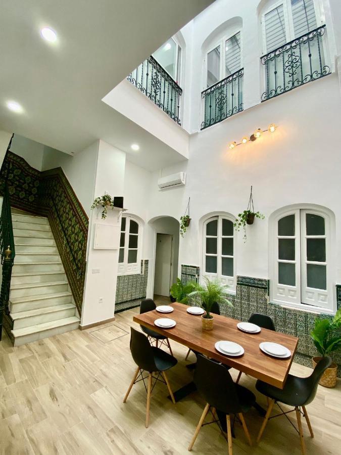 Triana Riverside Guesthouse Sevilla Kültér fotó